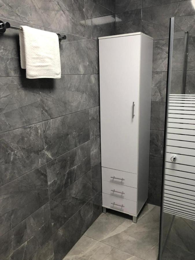Sea Line Hotel From R&A Group Bat Yam Bagian luar foto