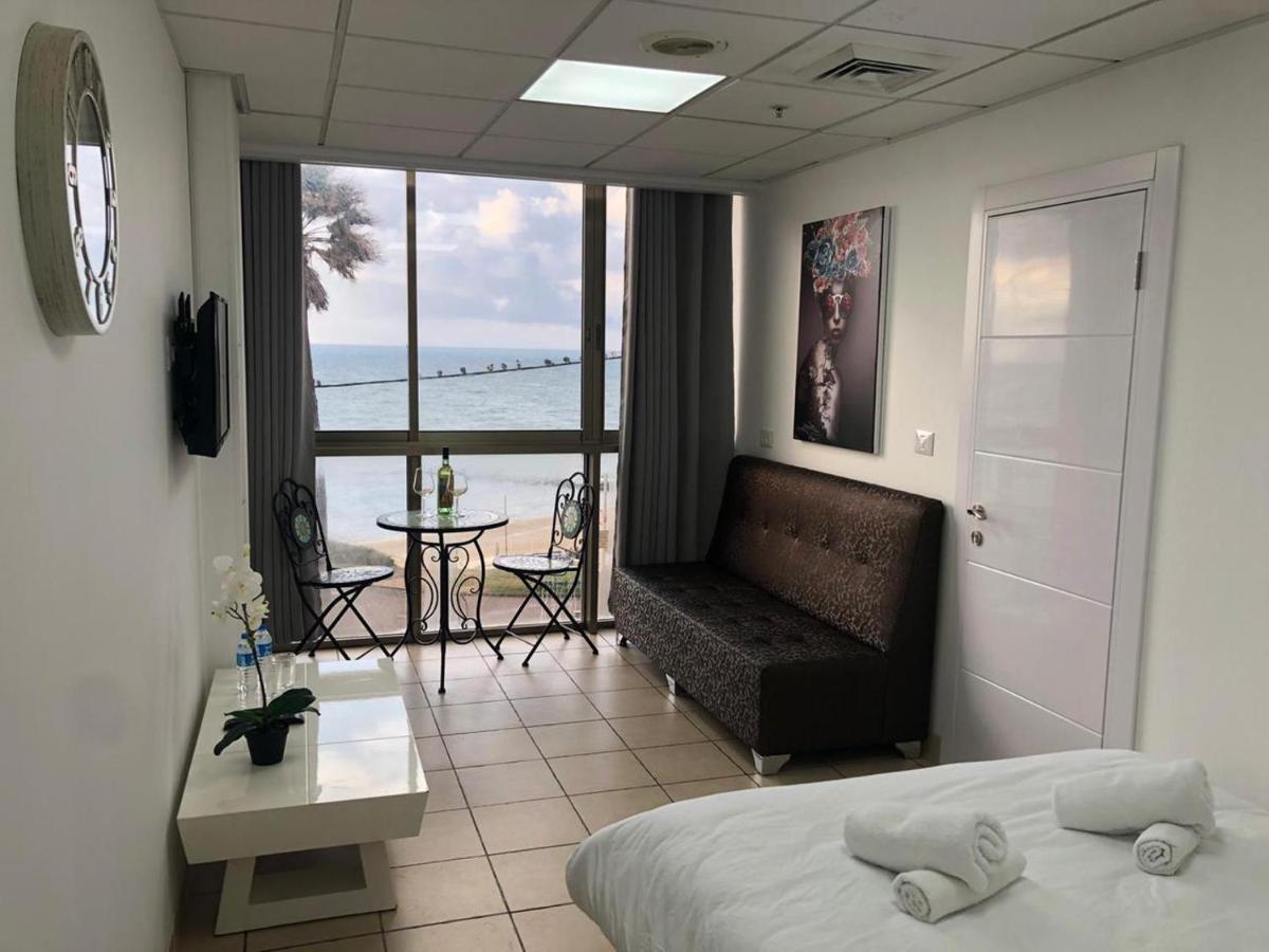 Sea Line Hotel From R&A Group Bat Yam Bagian luar foto