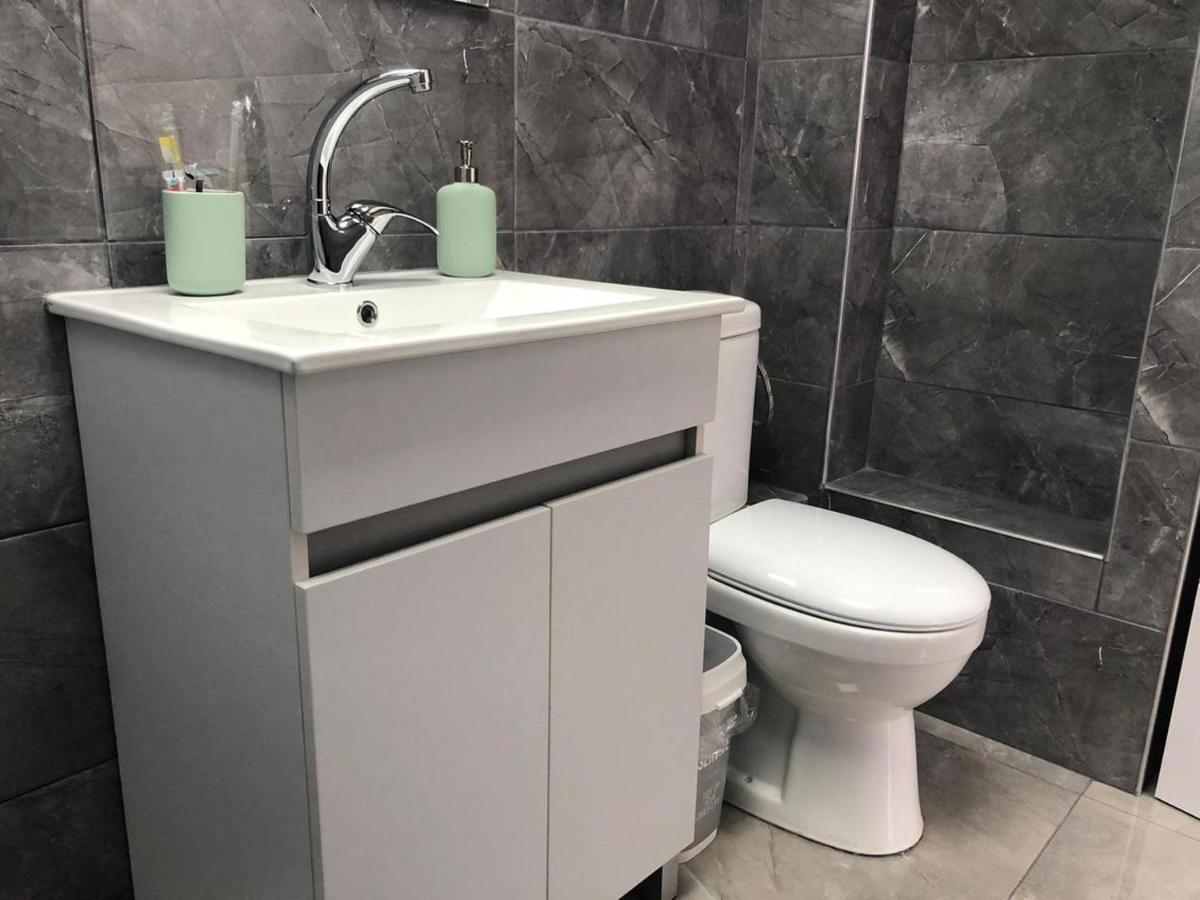 Sea Line Hotel From R&A Group Bat Yam Bagian luar foto