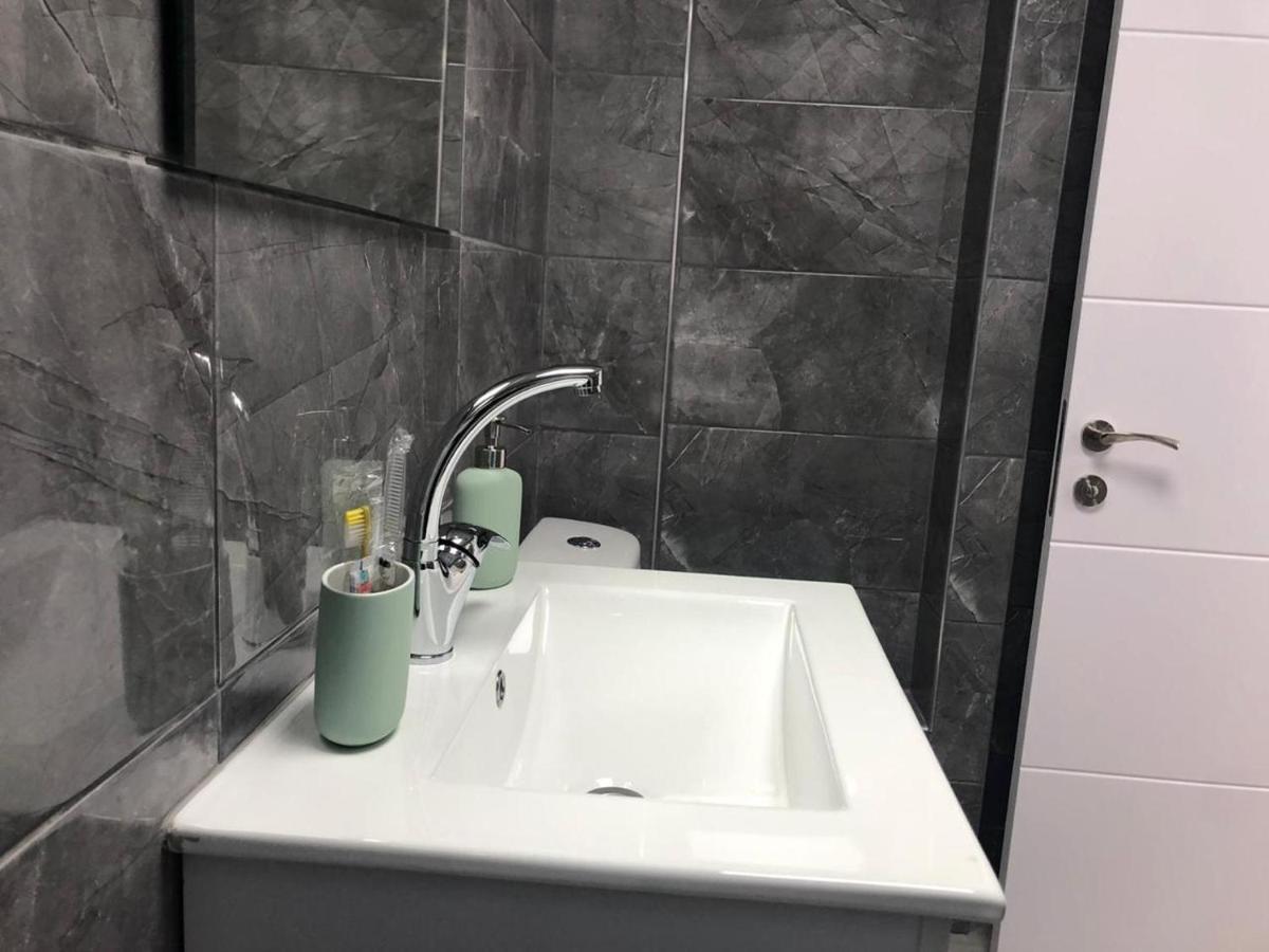 Sea Line Hotel From R&A Group Bat Yam Bagian luar foto