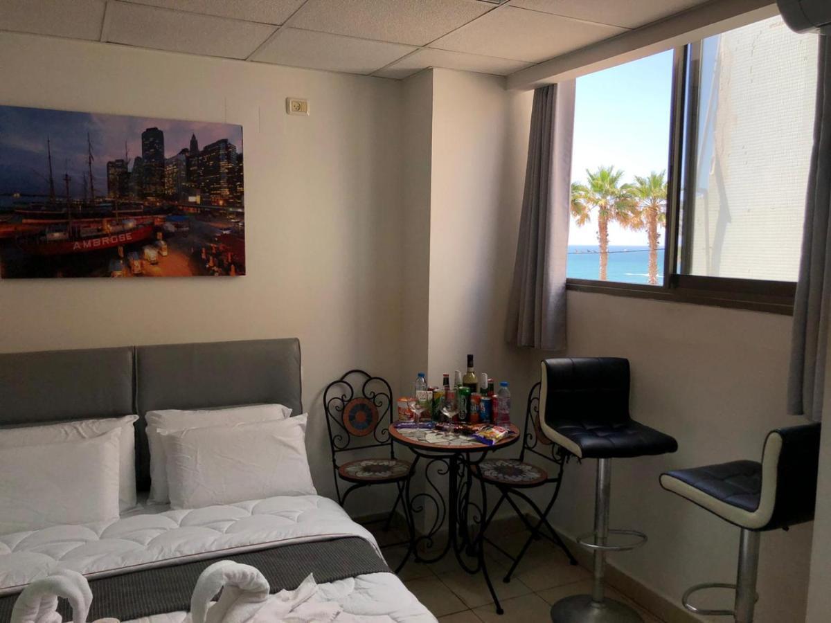 Sea Line Hotel From R&A Group Bat Yam Bagian luar foto