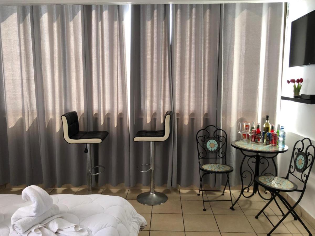 Sea Line Hotel From R&A Group Bat Yam Bagian luar foto